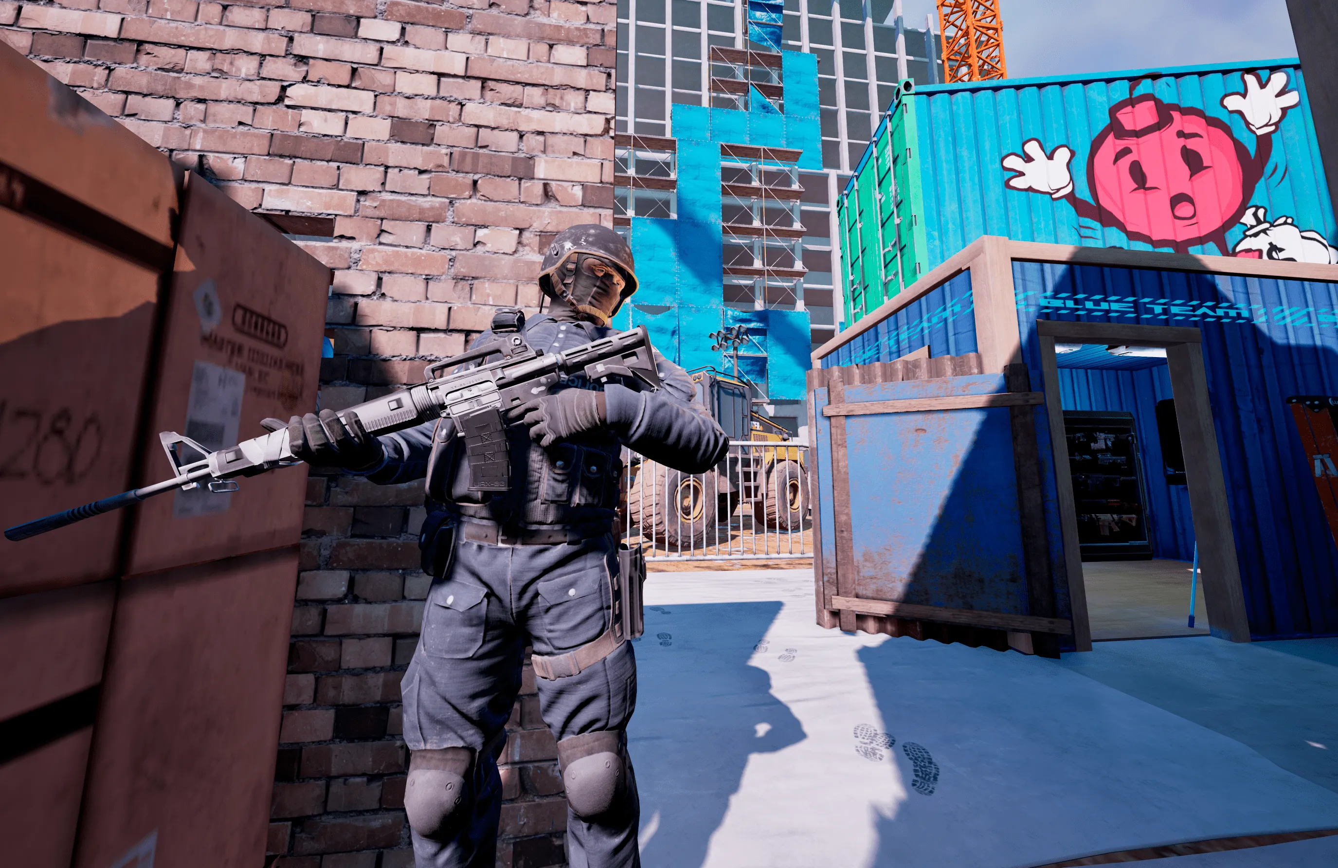 Soldat mit Gewehr hinter einer Mauer auf der Baustellen-Map von Portal Strike